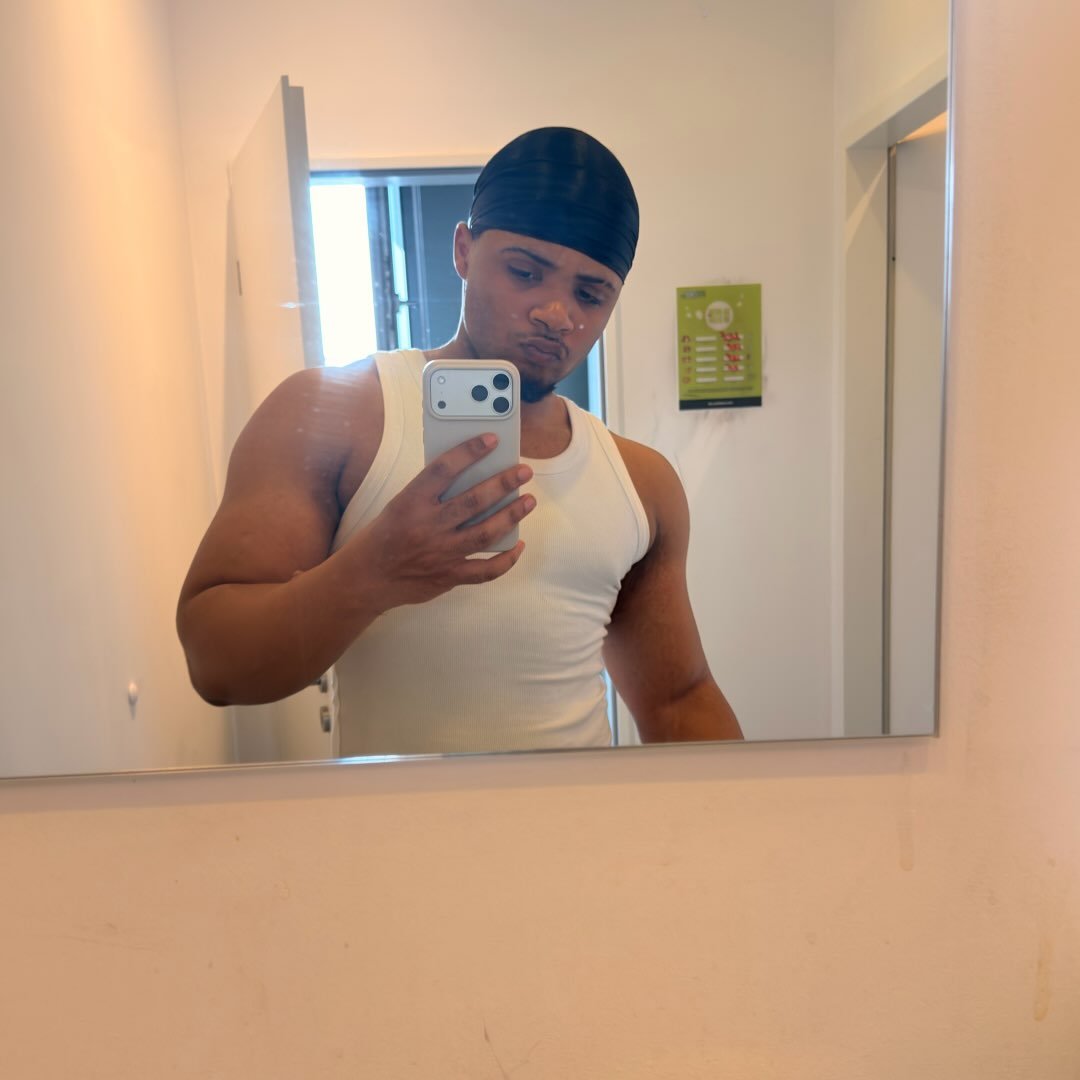 Instagram Profilbild von aar_on021