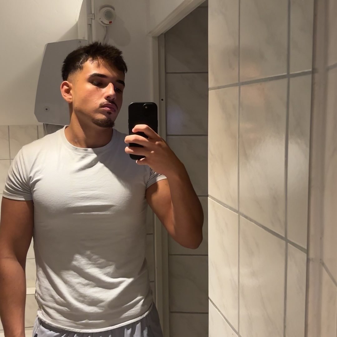 Instagram Profilbild von erenn.kz
