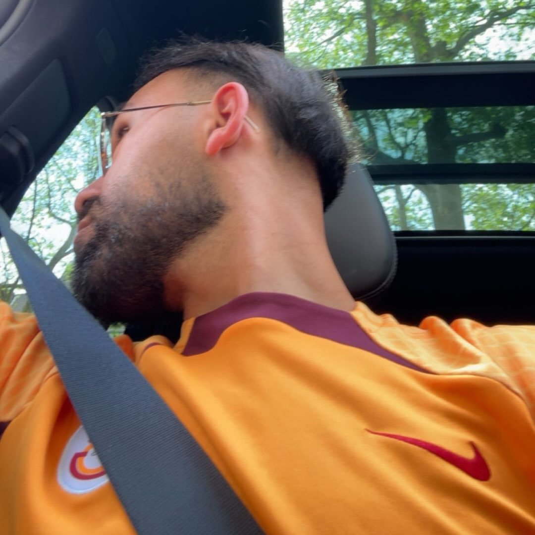 Instagram Profilbild von e.kmzr
