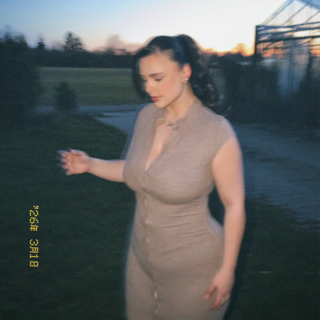 Instagram Profilbild von vloraaaruu