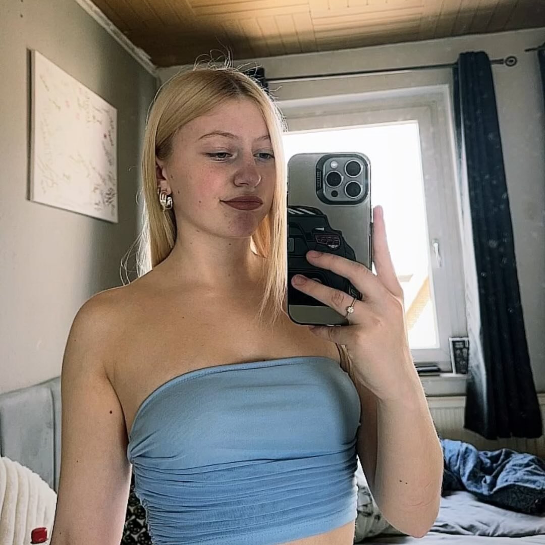 Instagram Profilbild von jolie.blk