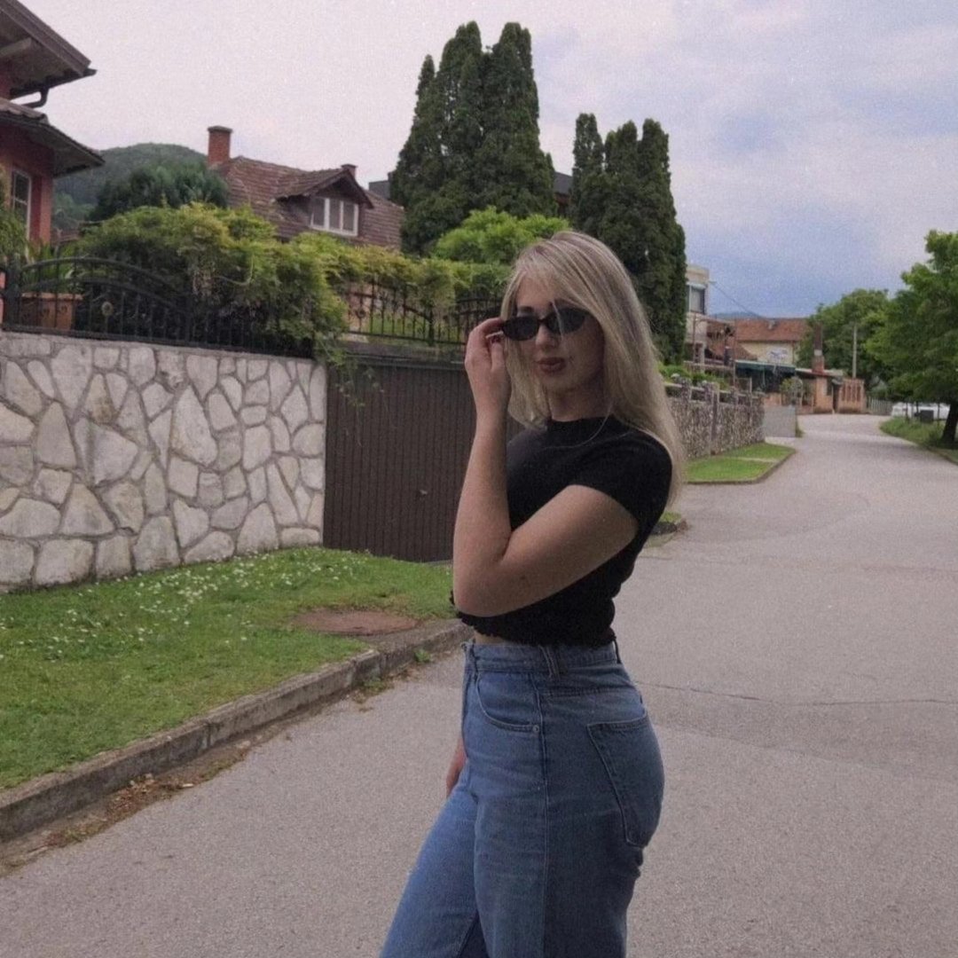Instagram Profilbild von _drinaa29_