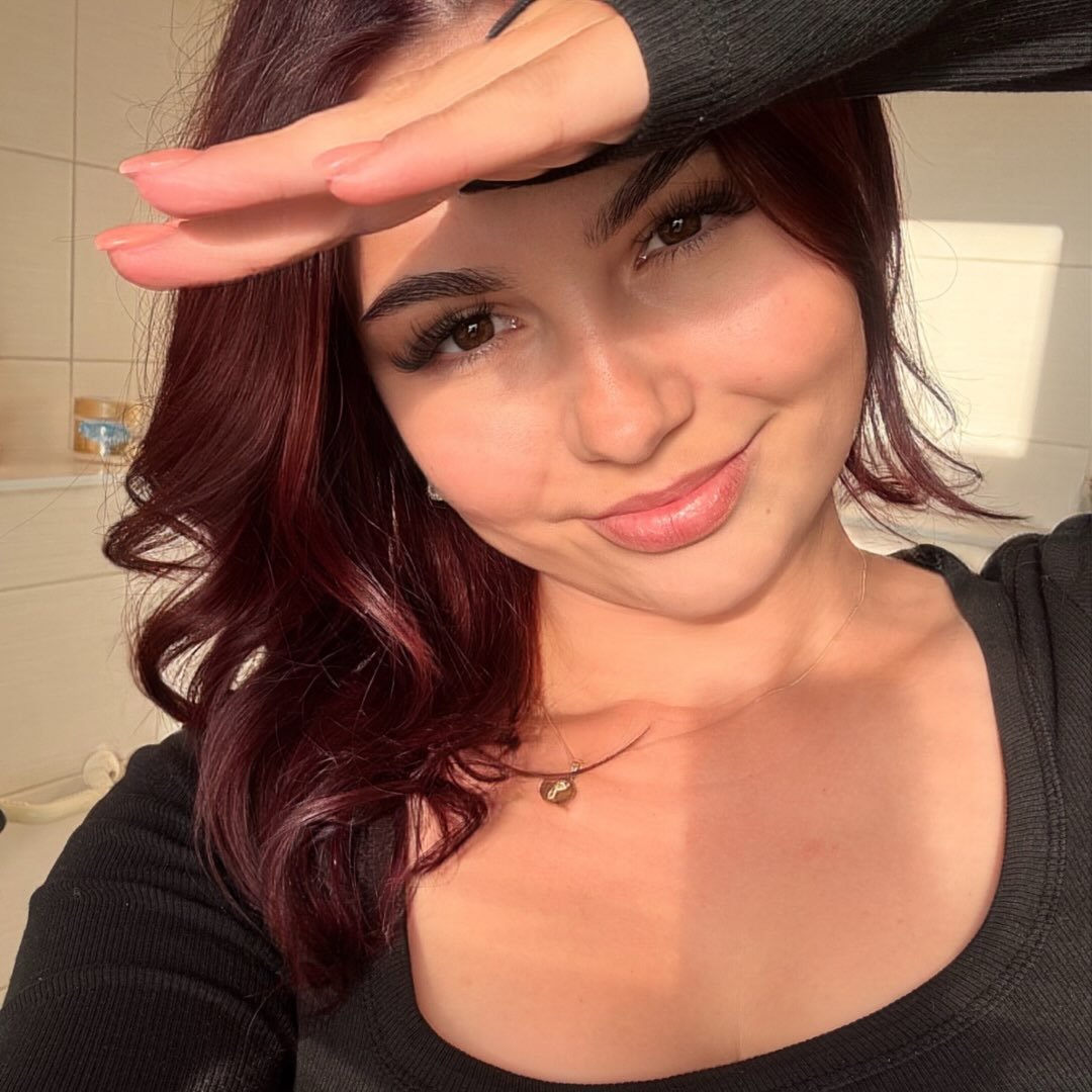 Instagram Profilbild von vivien99_h
