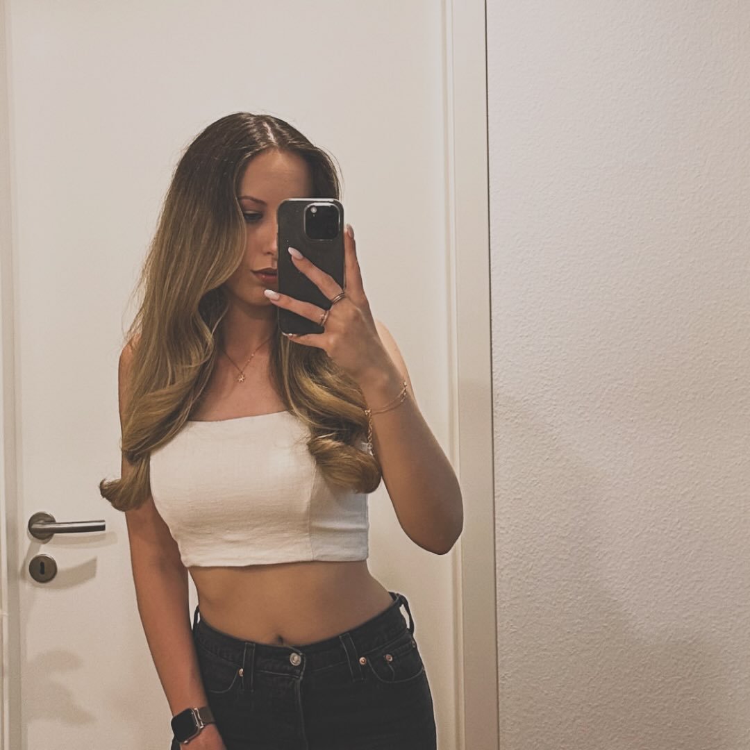 Instagram Profilbild von violettavljnv