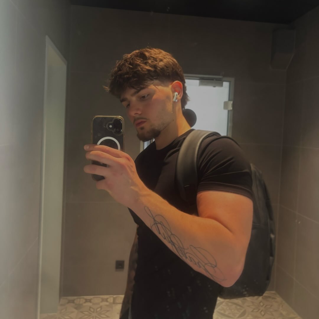 Instagram Profilbild von mert.sbrv