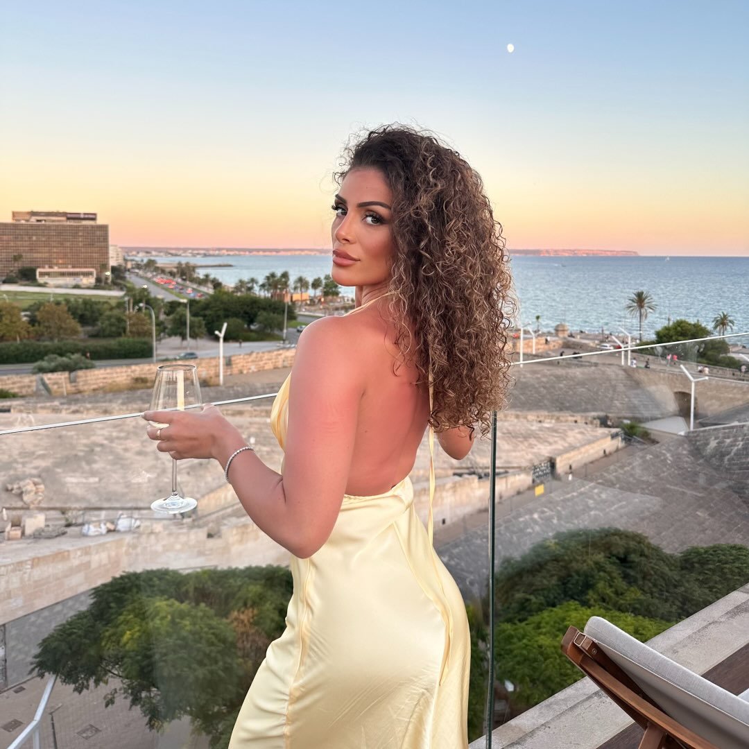 Instagram Profilbild von esalikaa