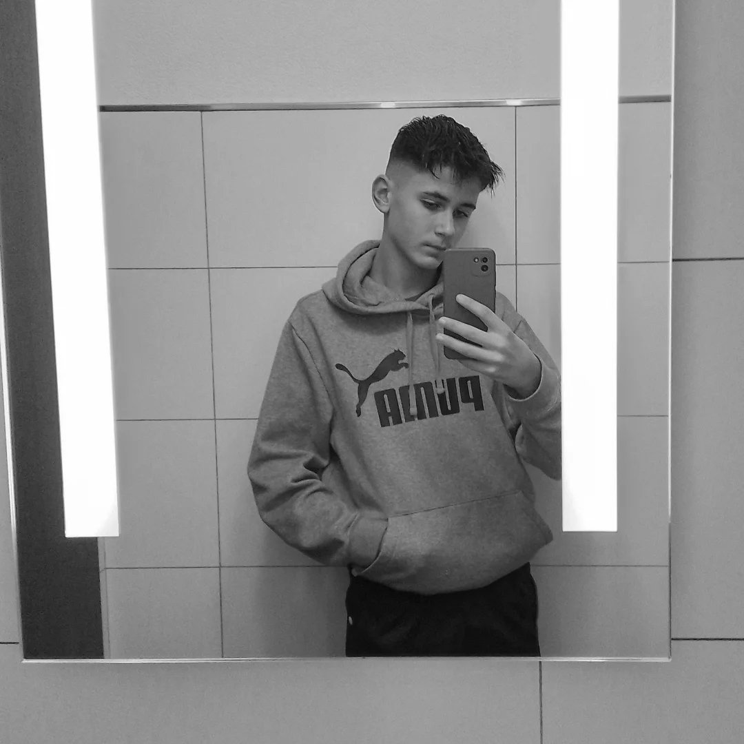 Instagram Profilbild von 76_felix.rss