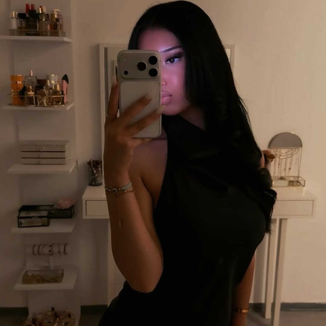 Instagram Profilbild von __ymaalak