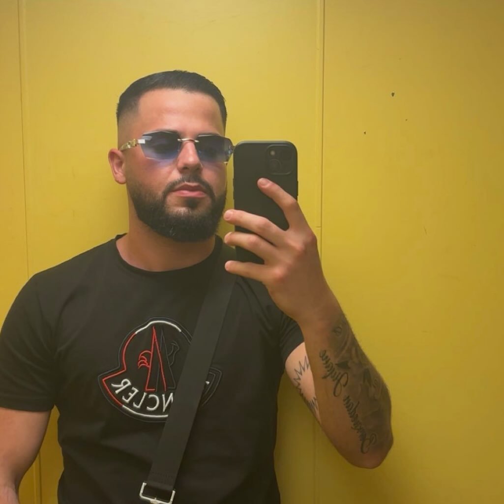 Instagram Profilbild von b_.4747