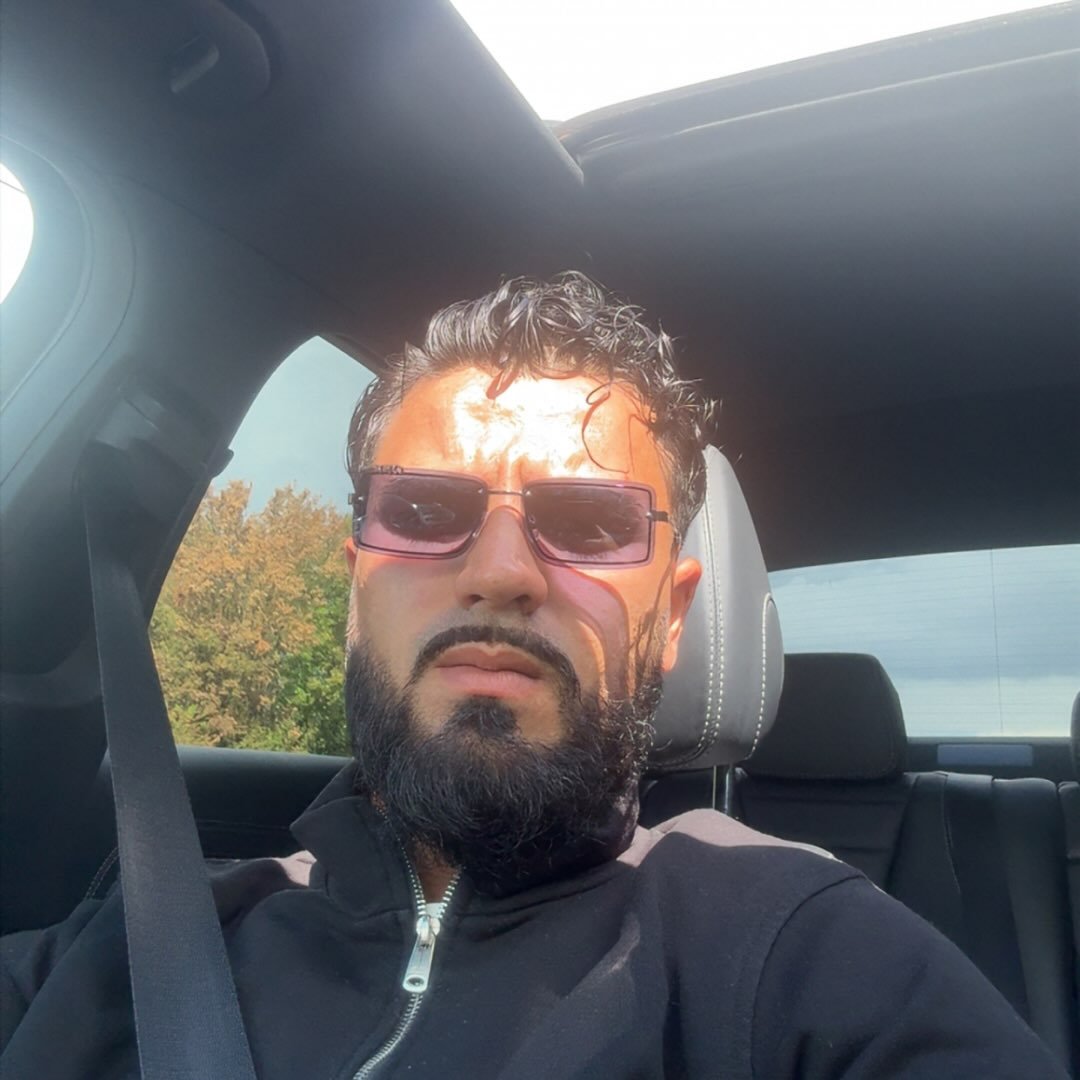 Instagram Profilbild von e_ysr23