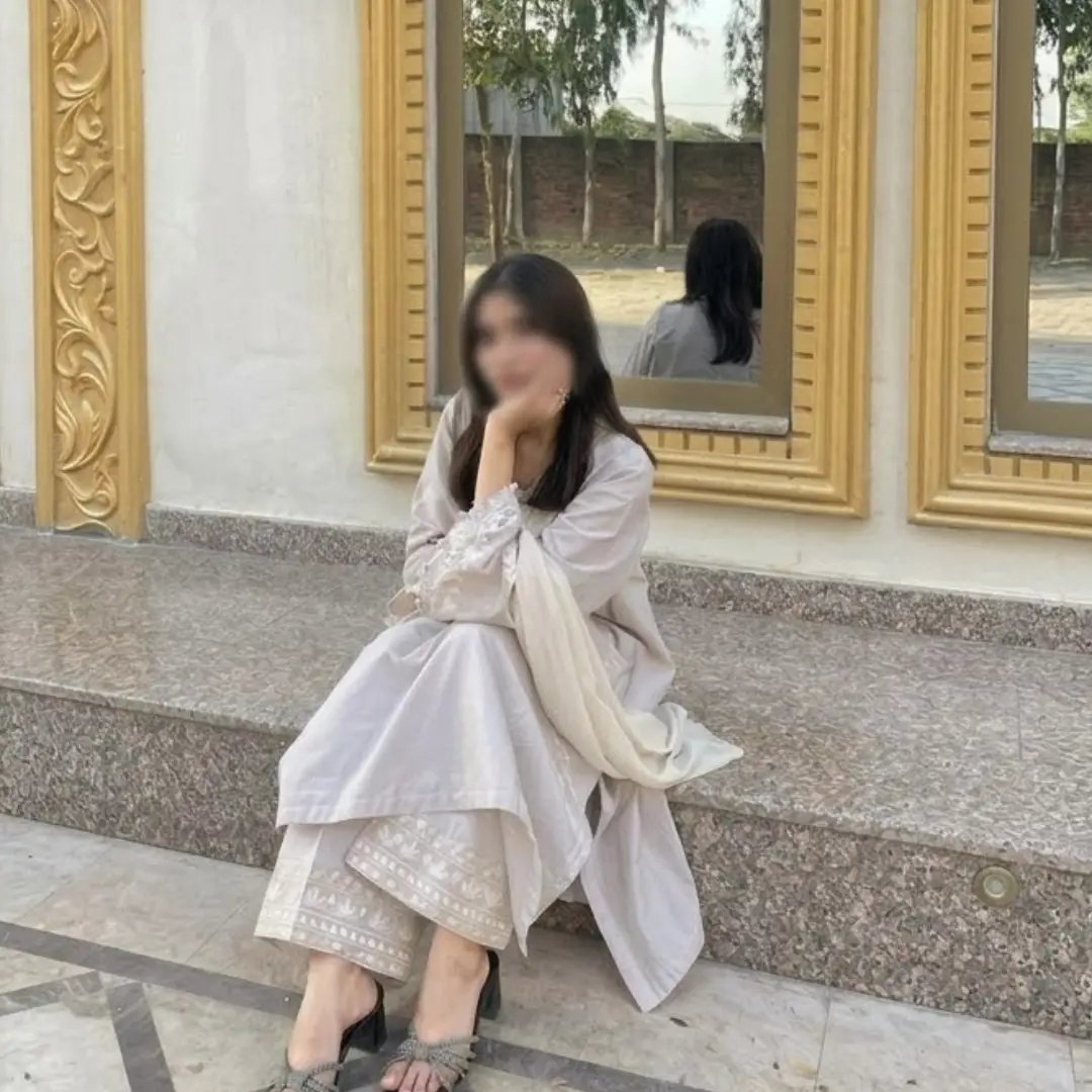 Instagram Profilbild von musfeerah_.sh