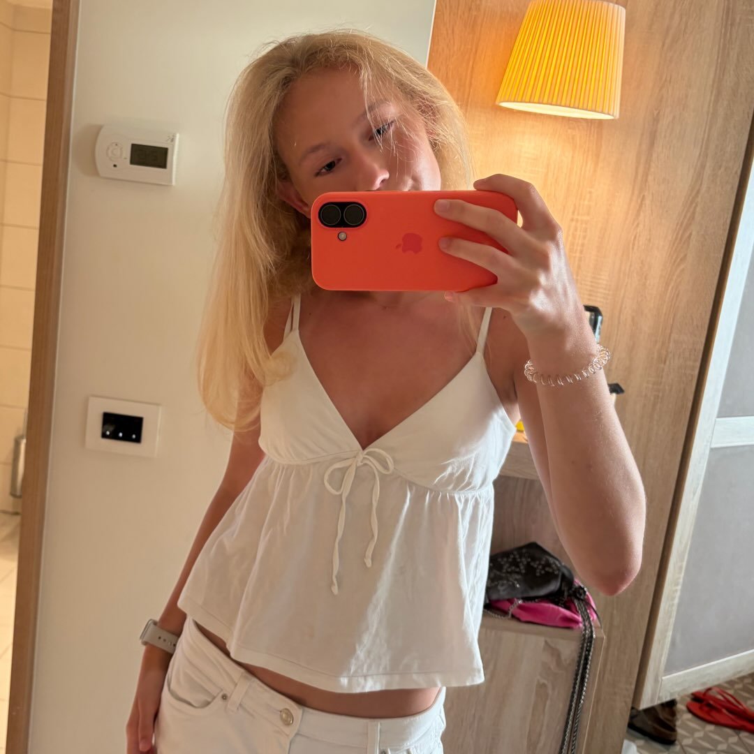Instagram Profilbild von carlas_closest