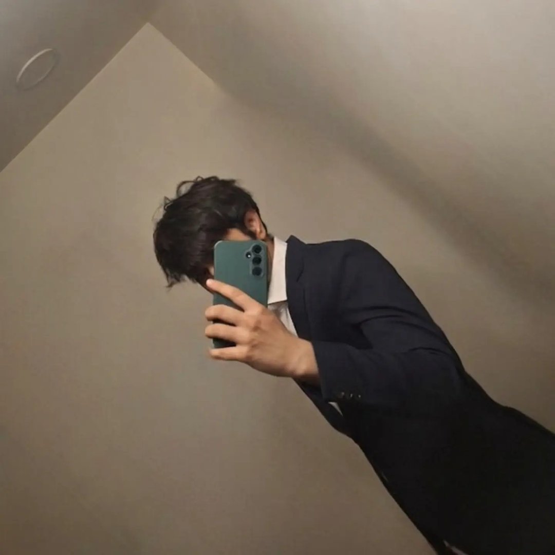 Instagram Profilbild von iblamegauresh_67
