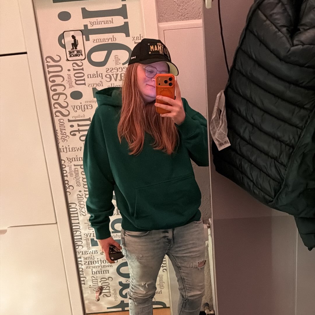 Instagram Profilbild von _teilzeitpoetin_