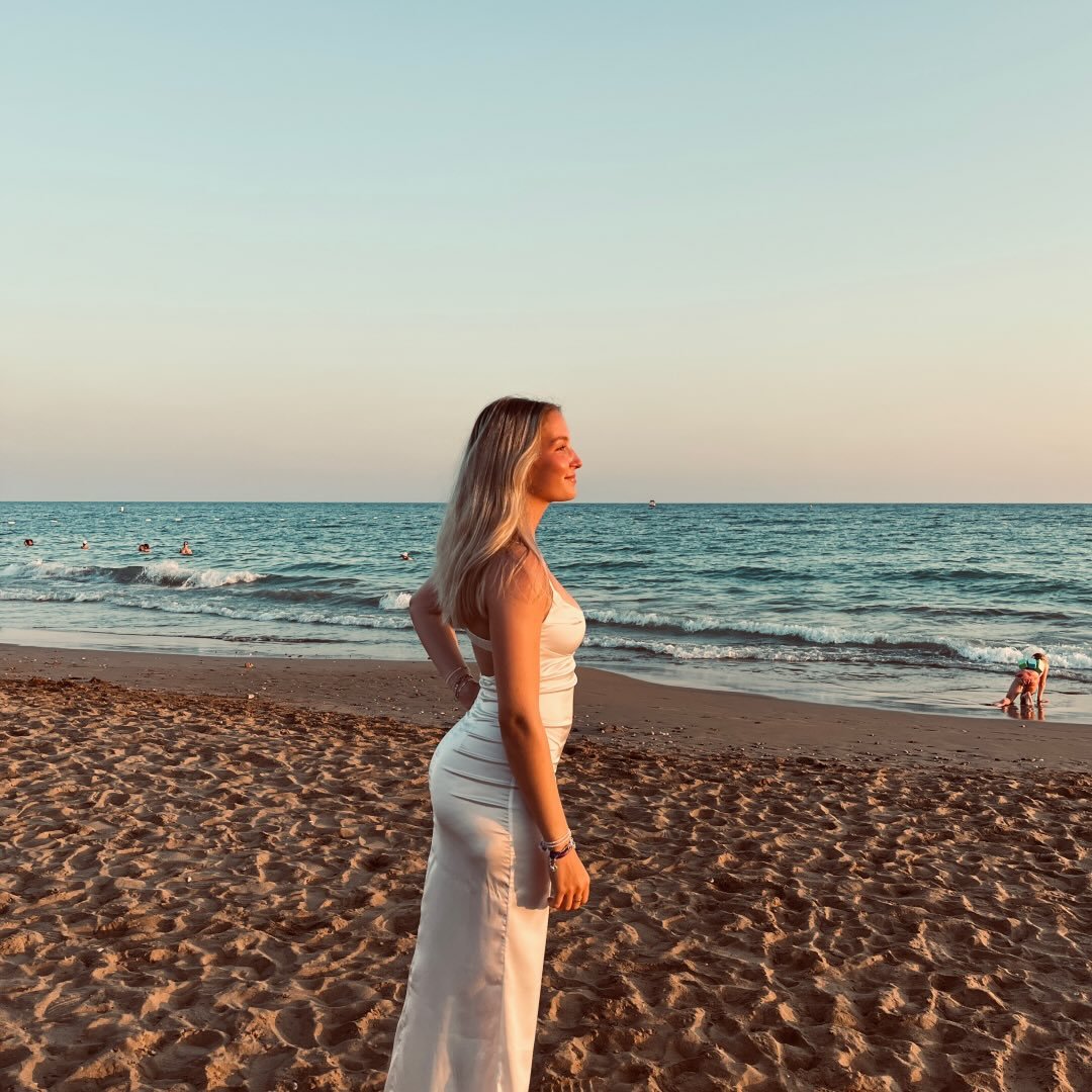 Instagram Profilbild von leonie_krst
