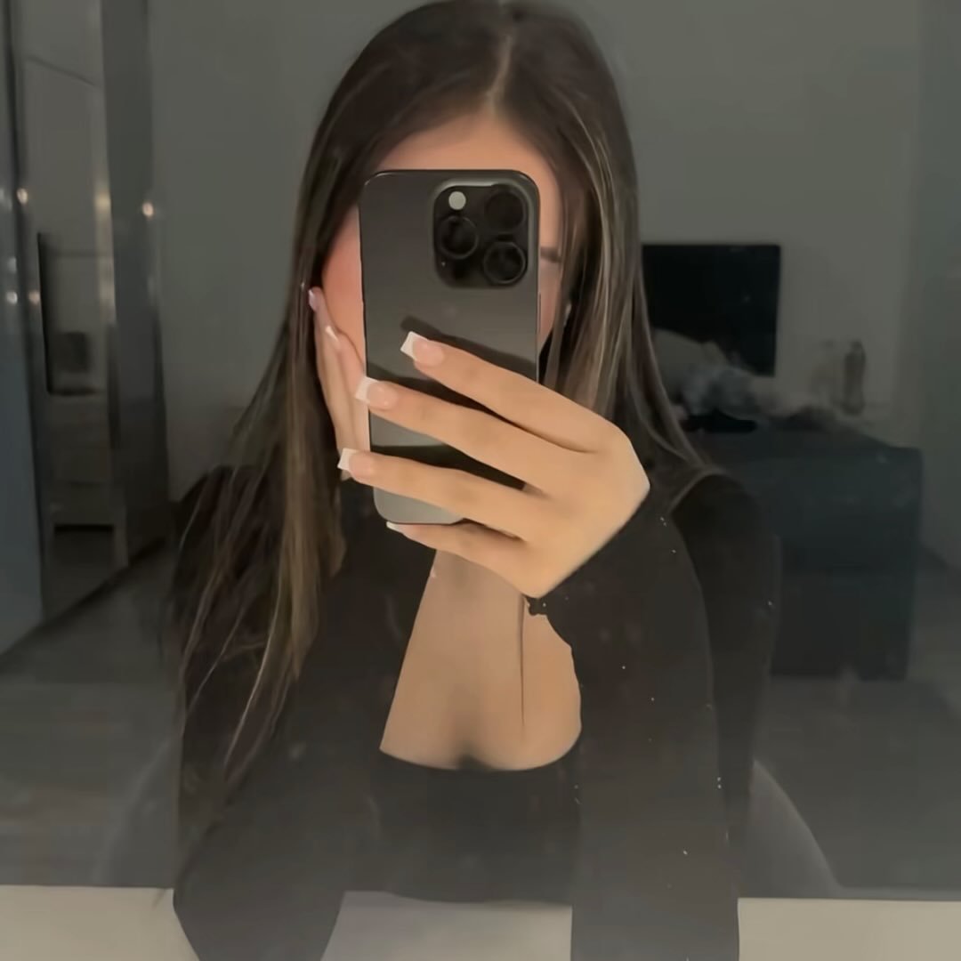 Instagram Profilbild von g.lxonie_