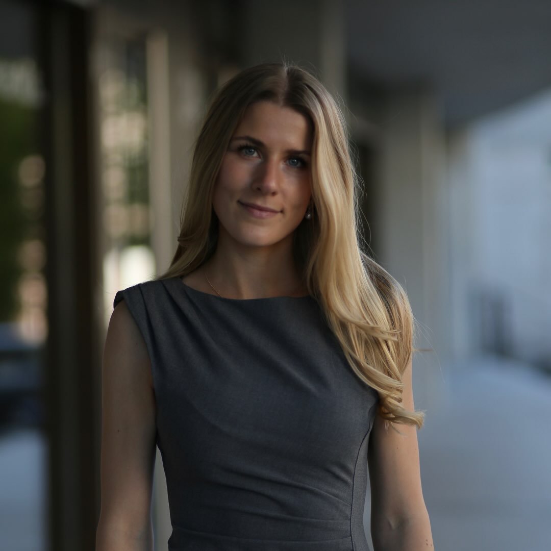Instagram Profilbild von elenaharbring.immo