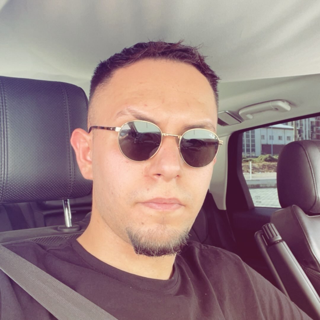 Instagram Profilbild von adriannsulejmani