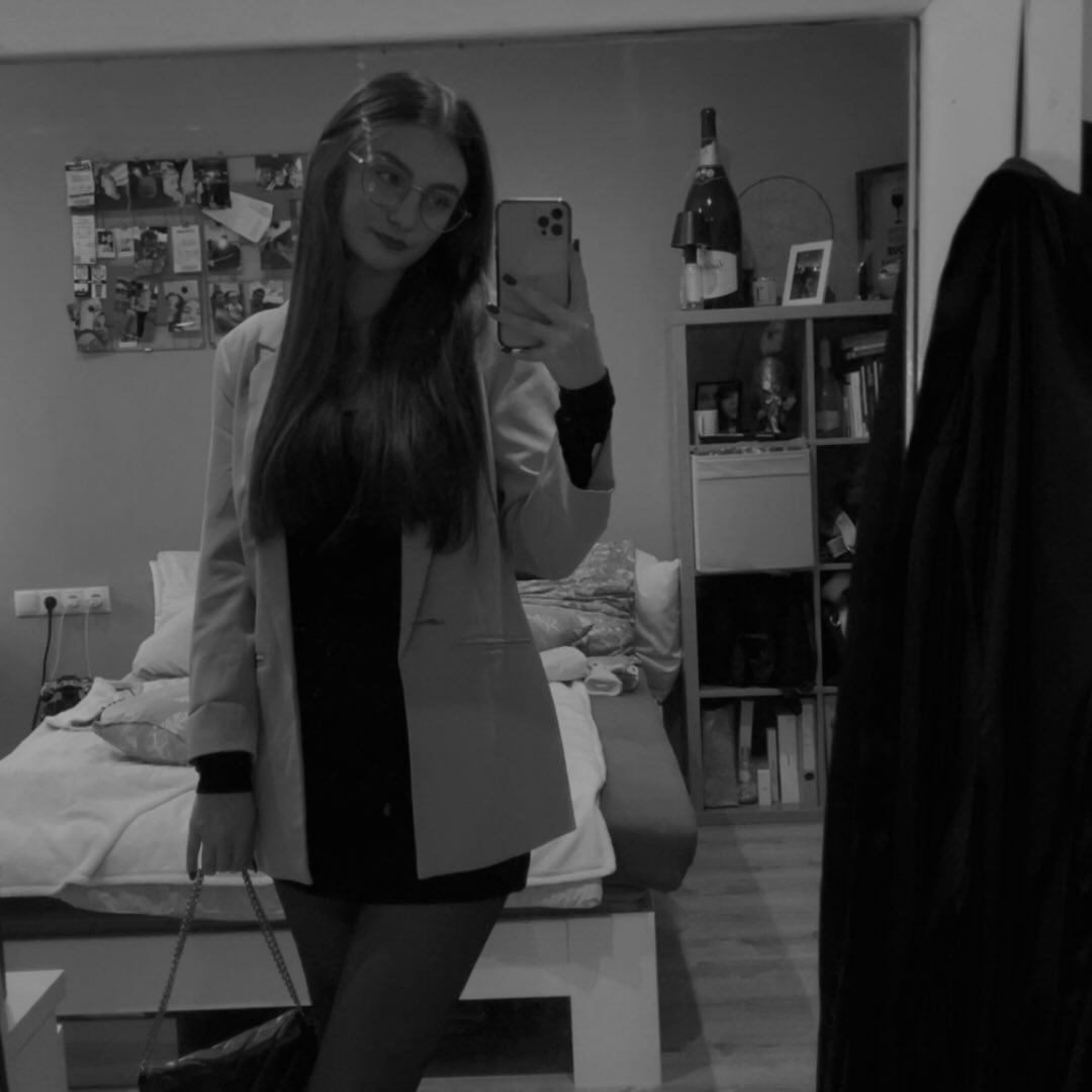 Instagram Profilbild von hel.enaa