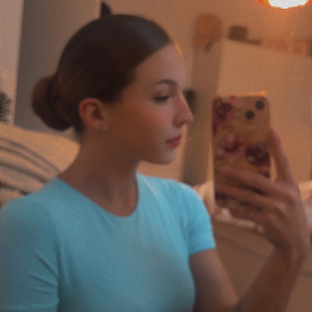 Instagram Profilbild von miche_elle_97