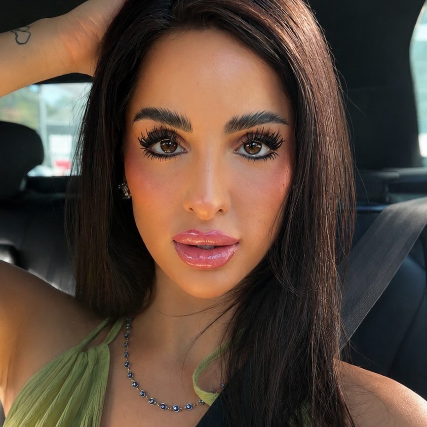 Instagram Profilbild von izem.dr