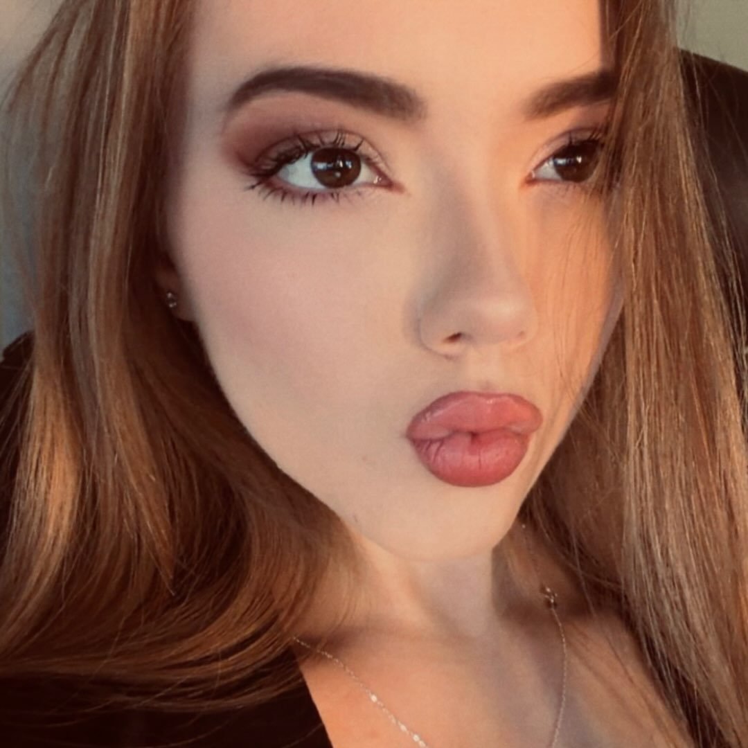 Instagram Profilbild von y.l.a.a