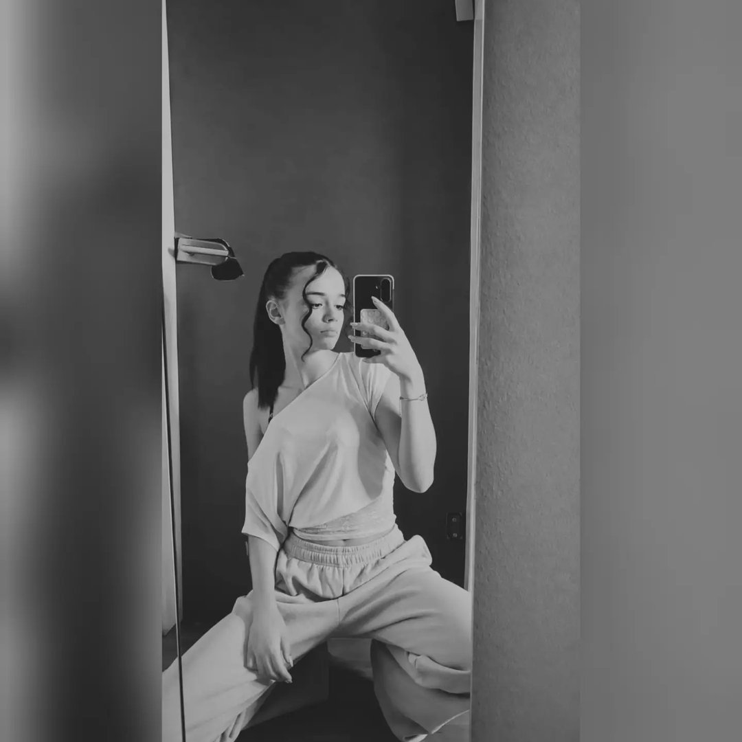 Instagram Profilbild von laura_0x13