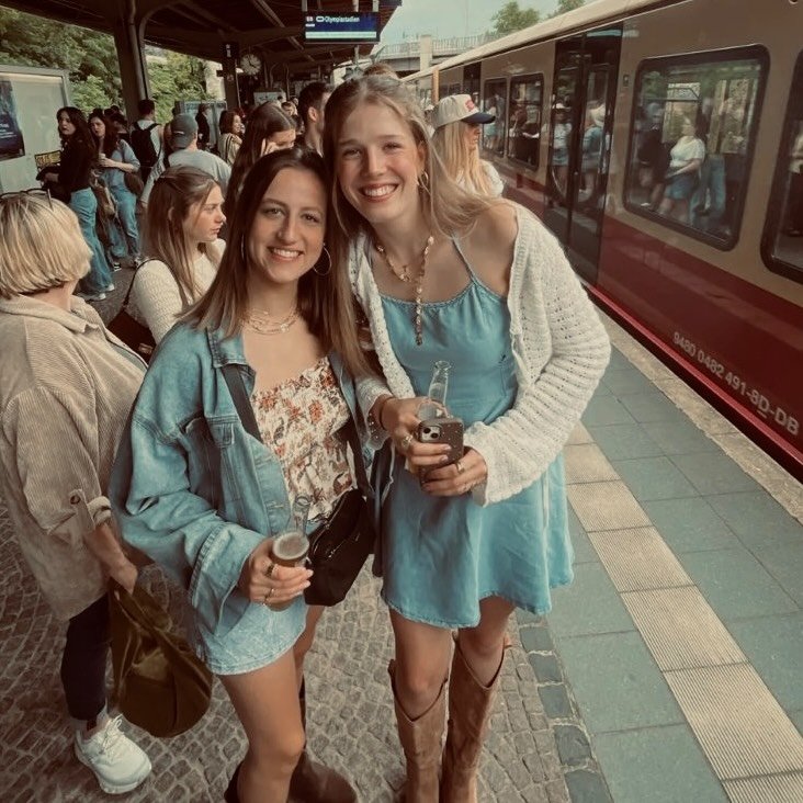 Instagram Profilbild von moni_20043