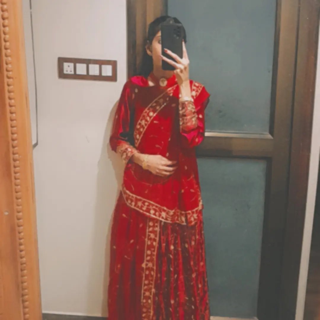 Instagram Profilbild von divyabazala02