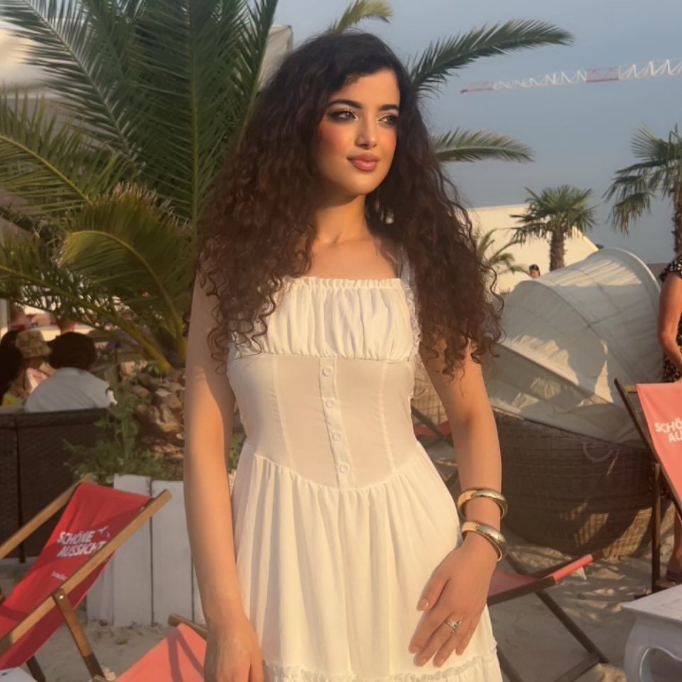 Instagram Profilbild von manar.h2001