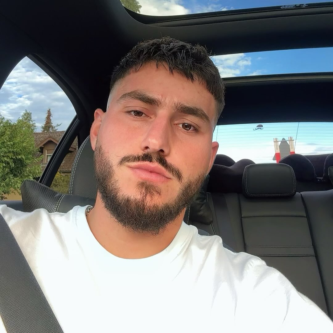 Instagram Profilbild von hlugi23