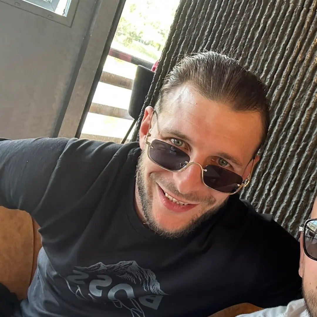 Instagram Profilbild von skender__neew