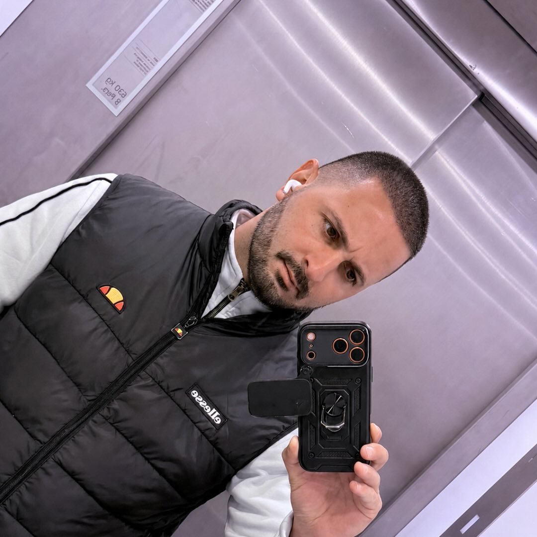 Instagram Profilbild von vullnet_22
