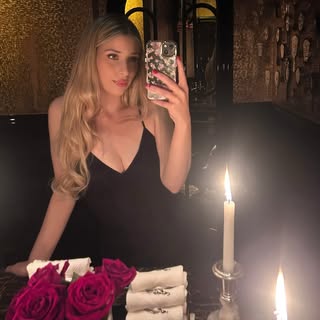 Instagram Profilbild von burcuuktt