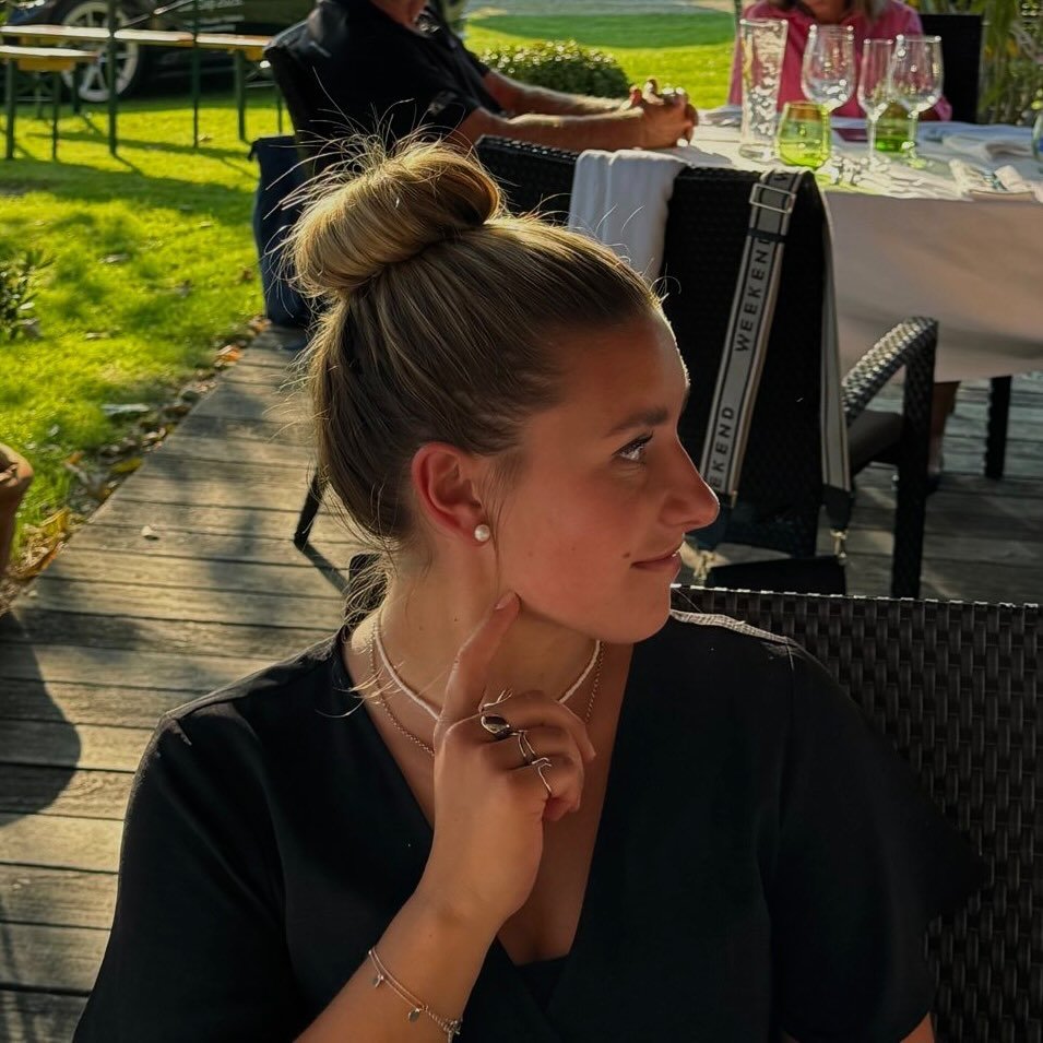 Instagram Profilbild von juli.a_huber