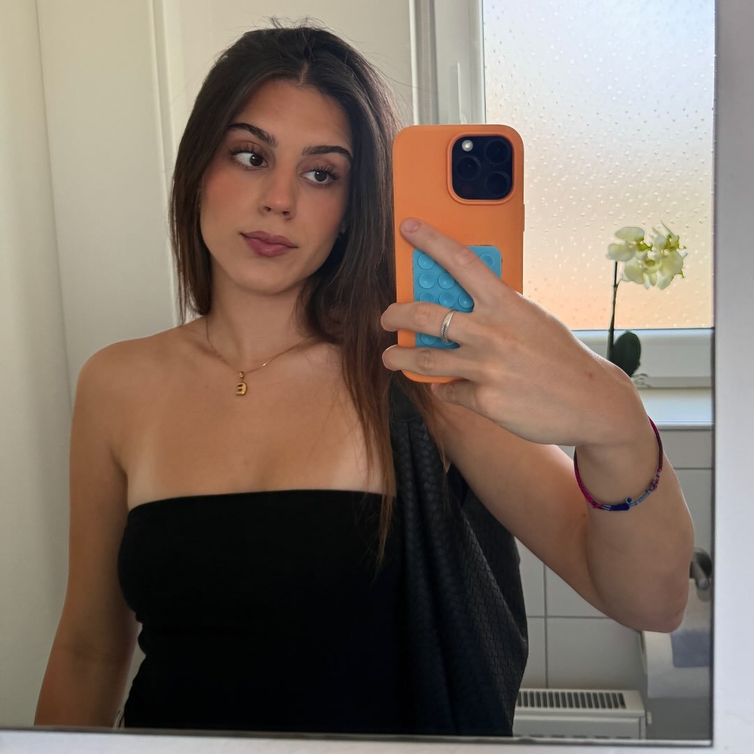 Instagram Profilbild von esiinacar