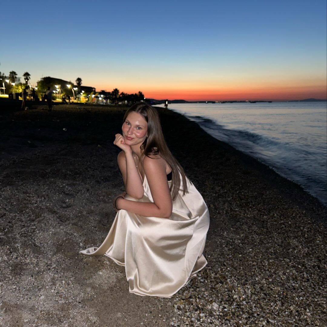 Instagram Profilbild von elenaserdari
