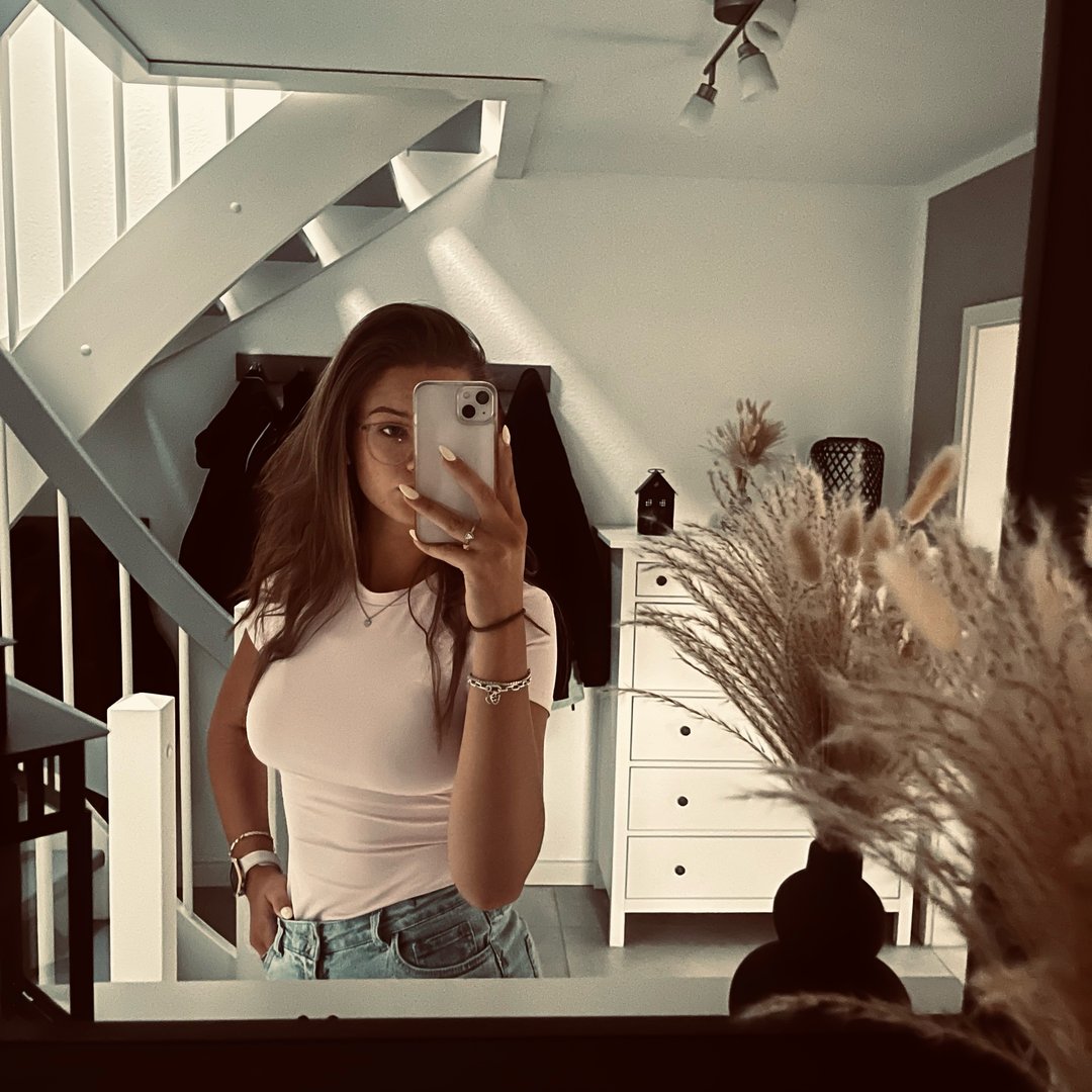 Instagram Profilbild von alina_hbnr
