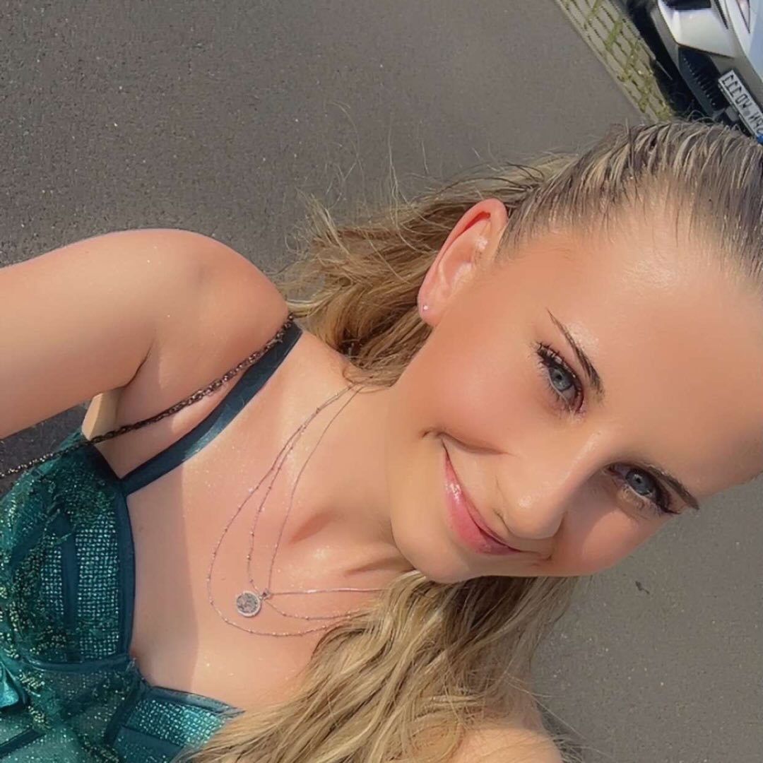 Instagram Profilbild von _melli_tsch