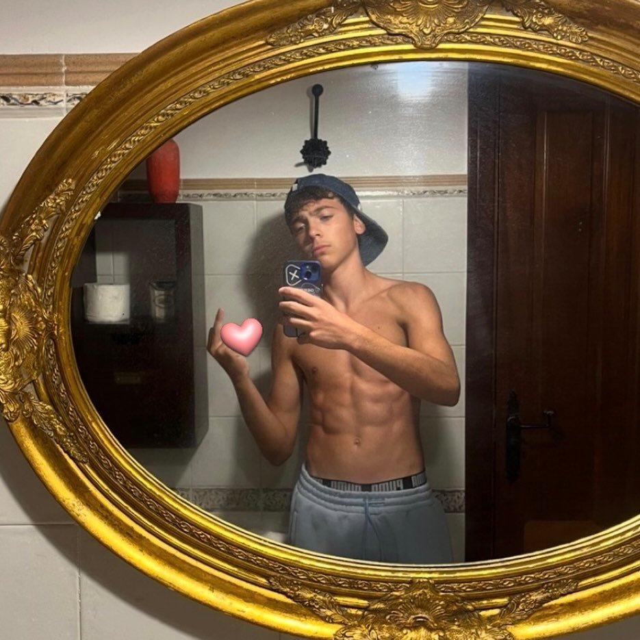 Instagram Profilbild von t.ristanprvv