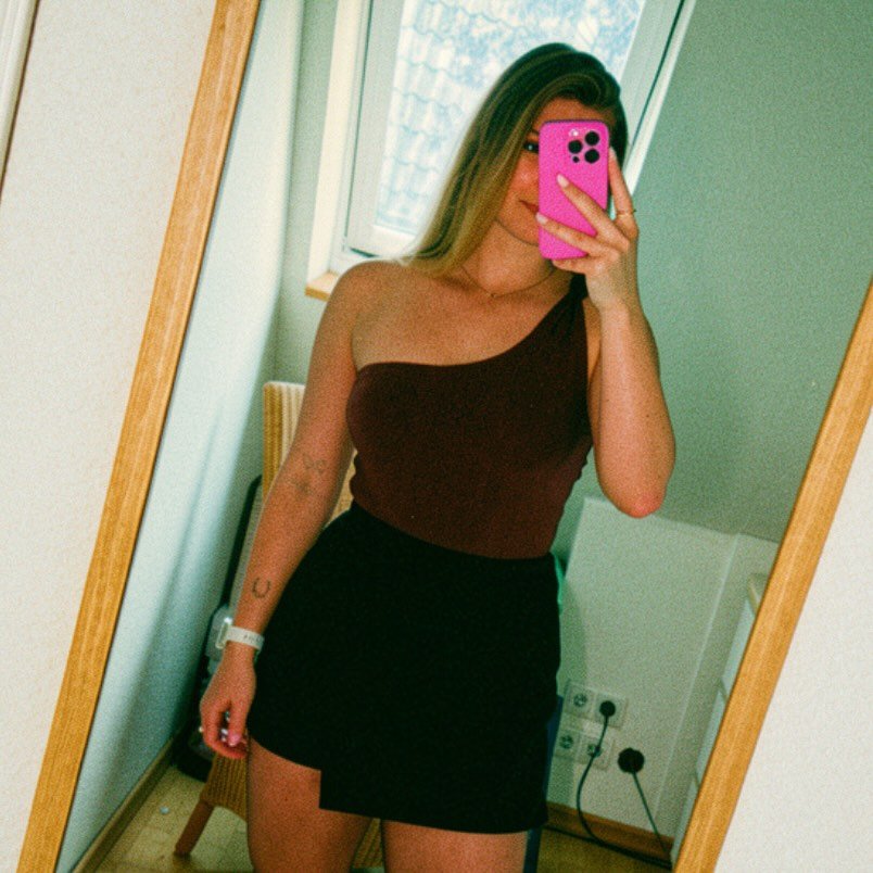 Instagram Profilbild von sophillx