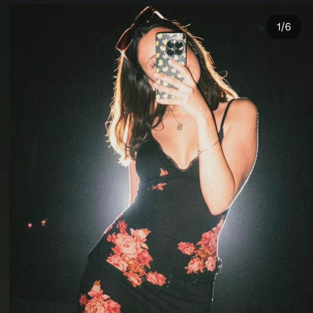 Instagram Profilbild von julie.out