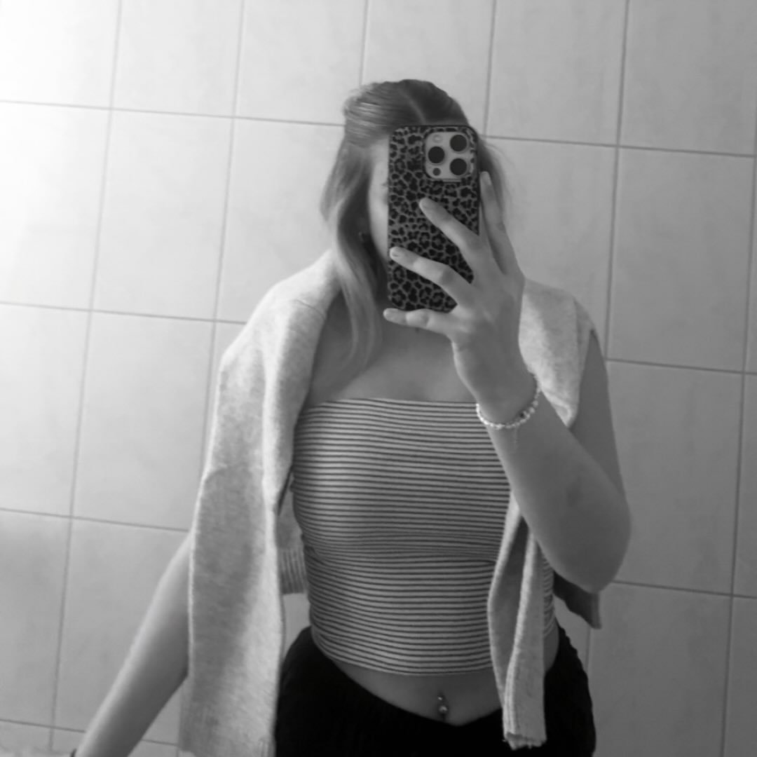 Instagram Profilbild von sarah__rohrer