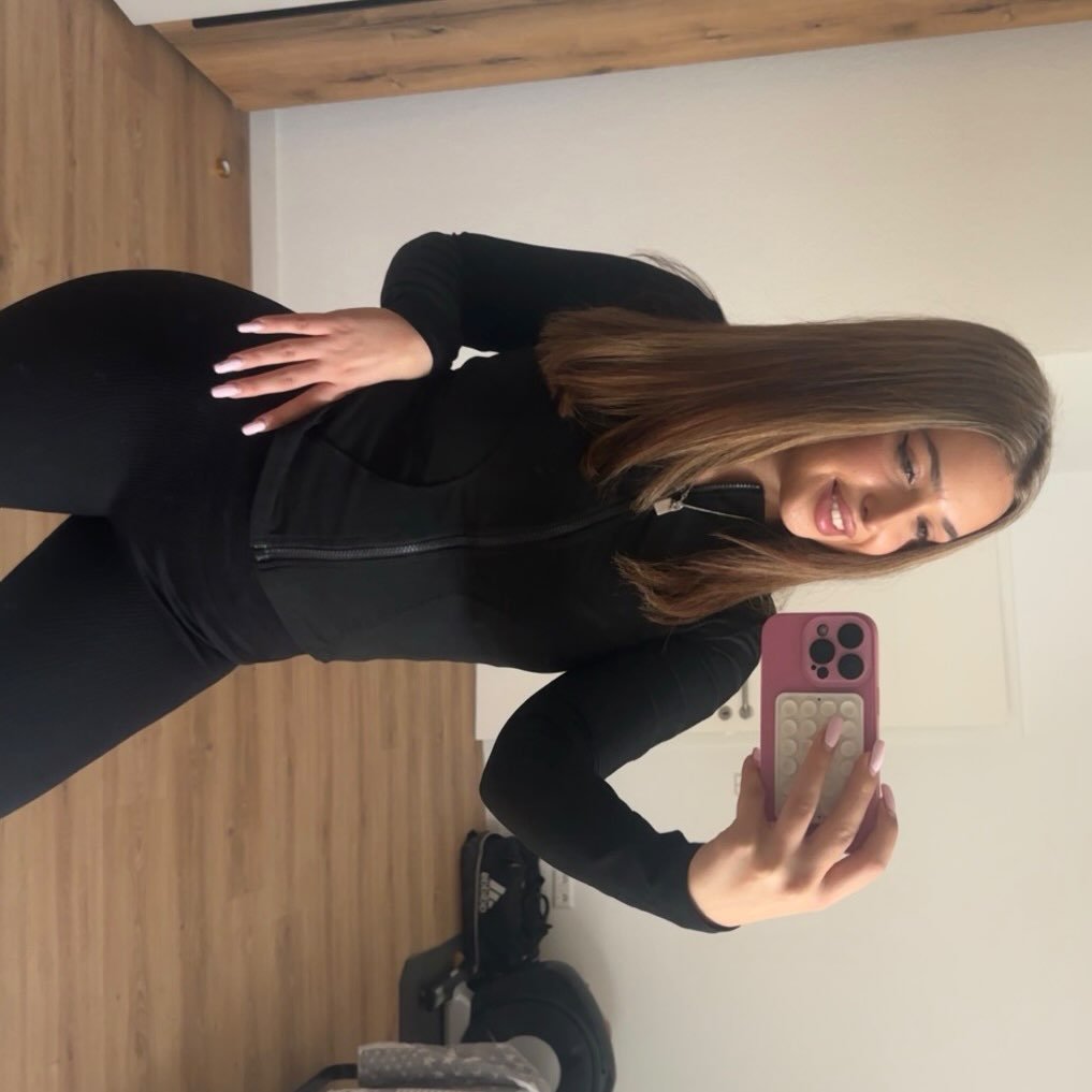 Instagram Profilbild von rianaferizaj