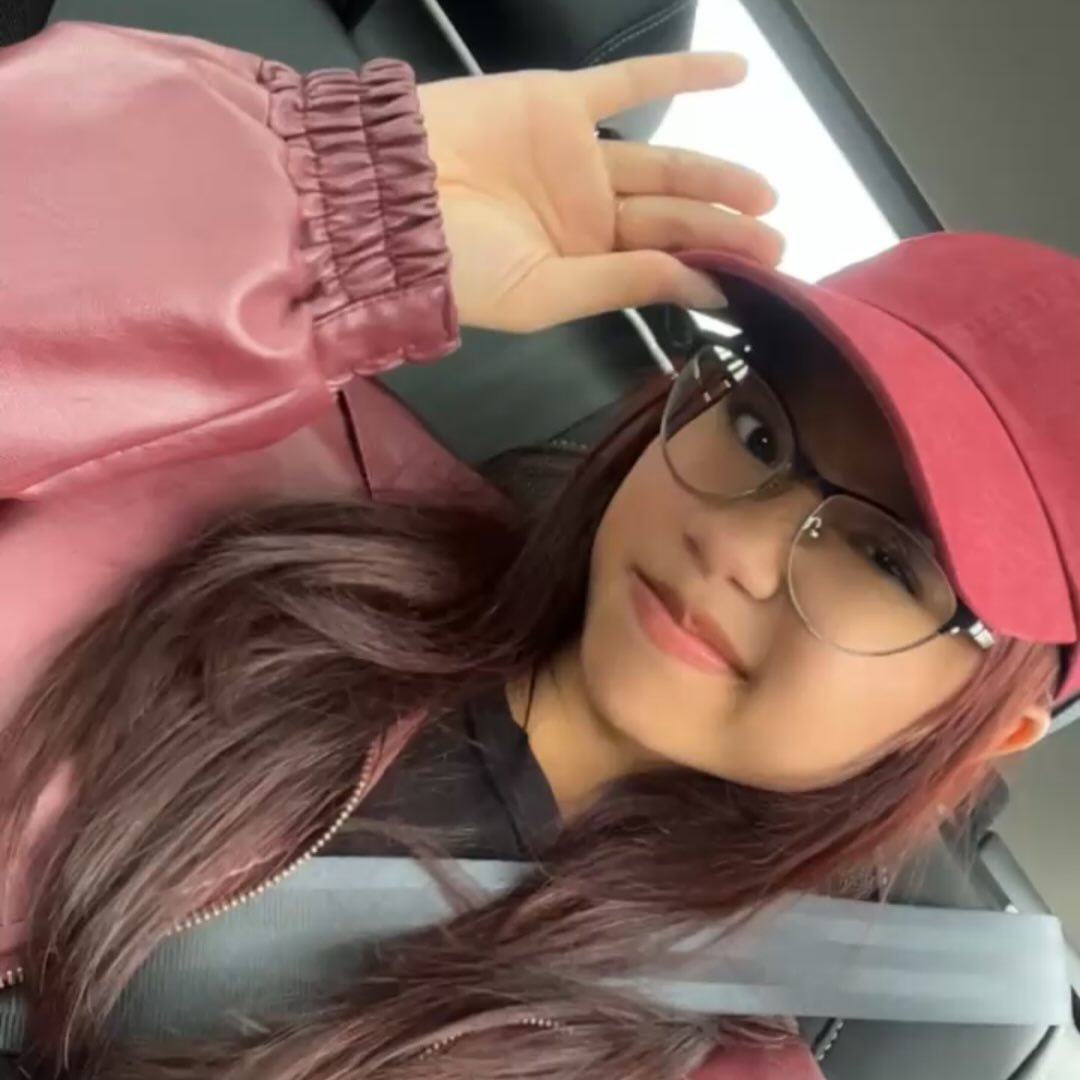Instagram Profilbild von kareninaptri_