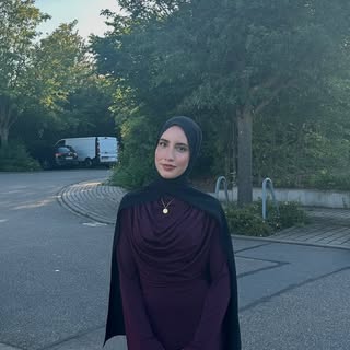 Instagram Profilbild von esra.ksl
