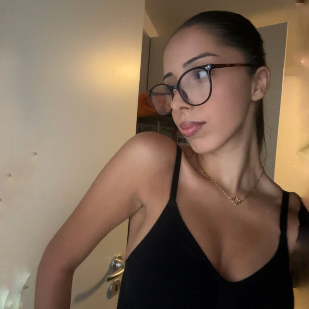 Instagram Profilbild von lara.blkc
