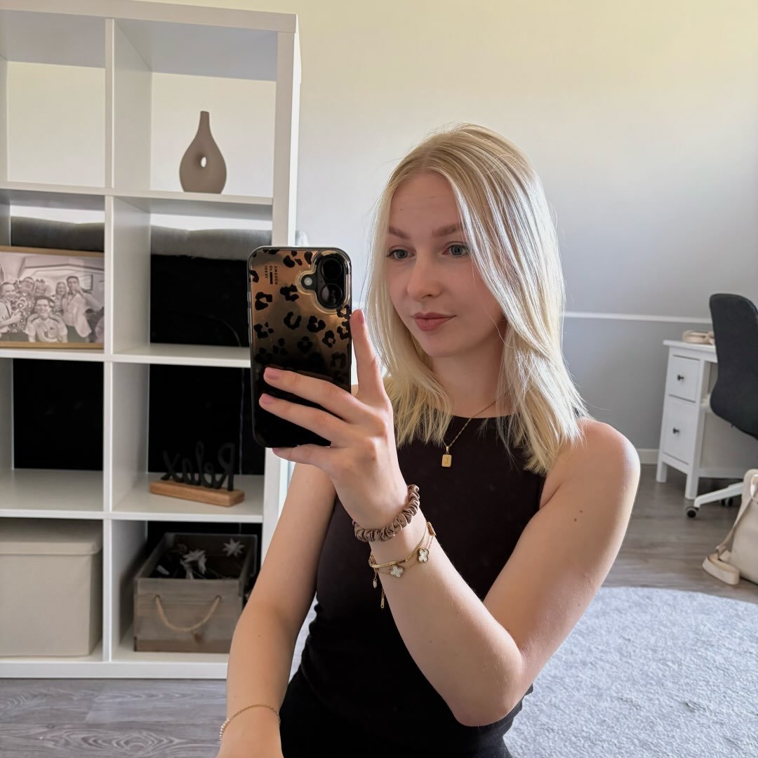 Instagram Profilbild von lea_schirrey