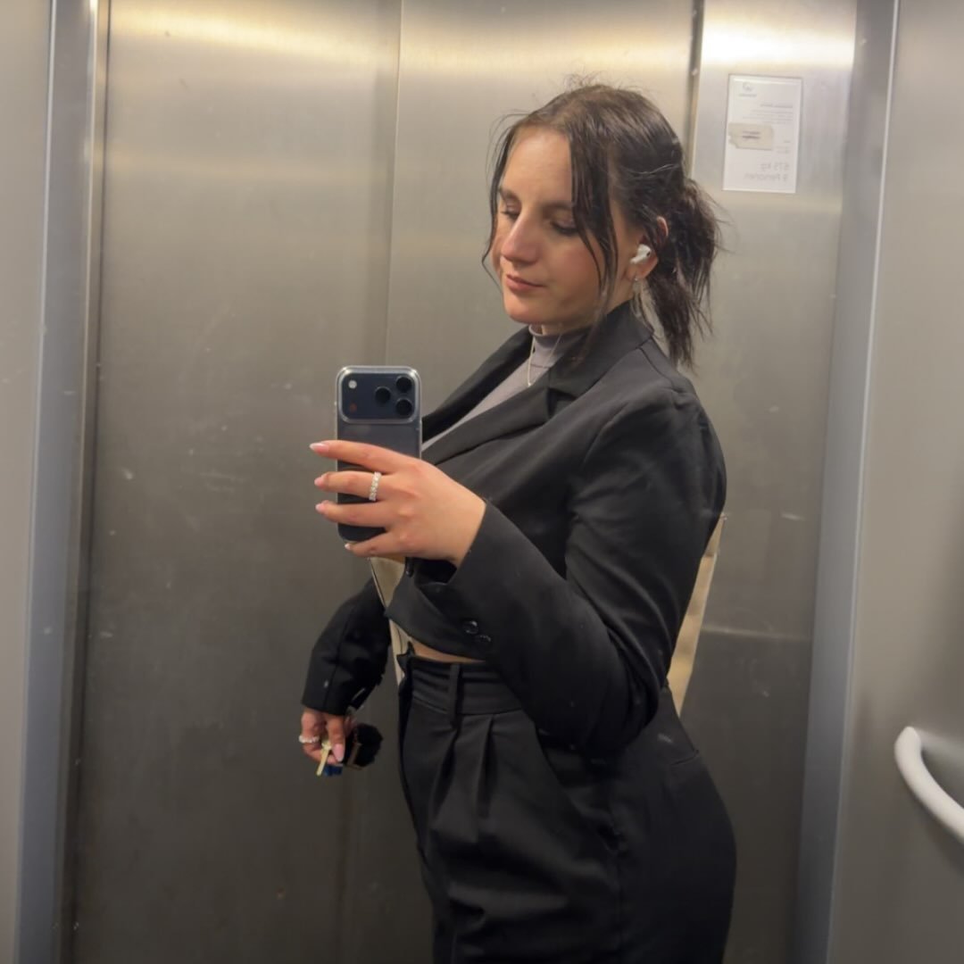 Instagram Profilbild von l.vlja