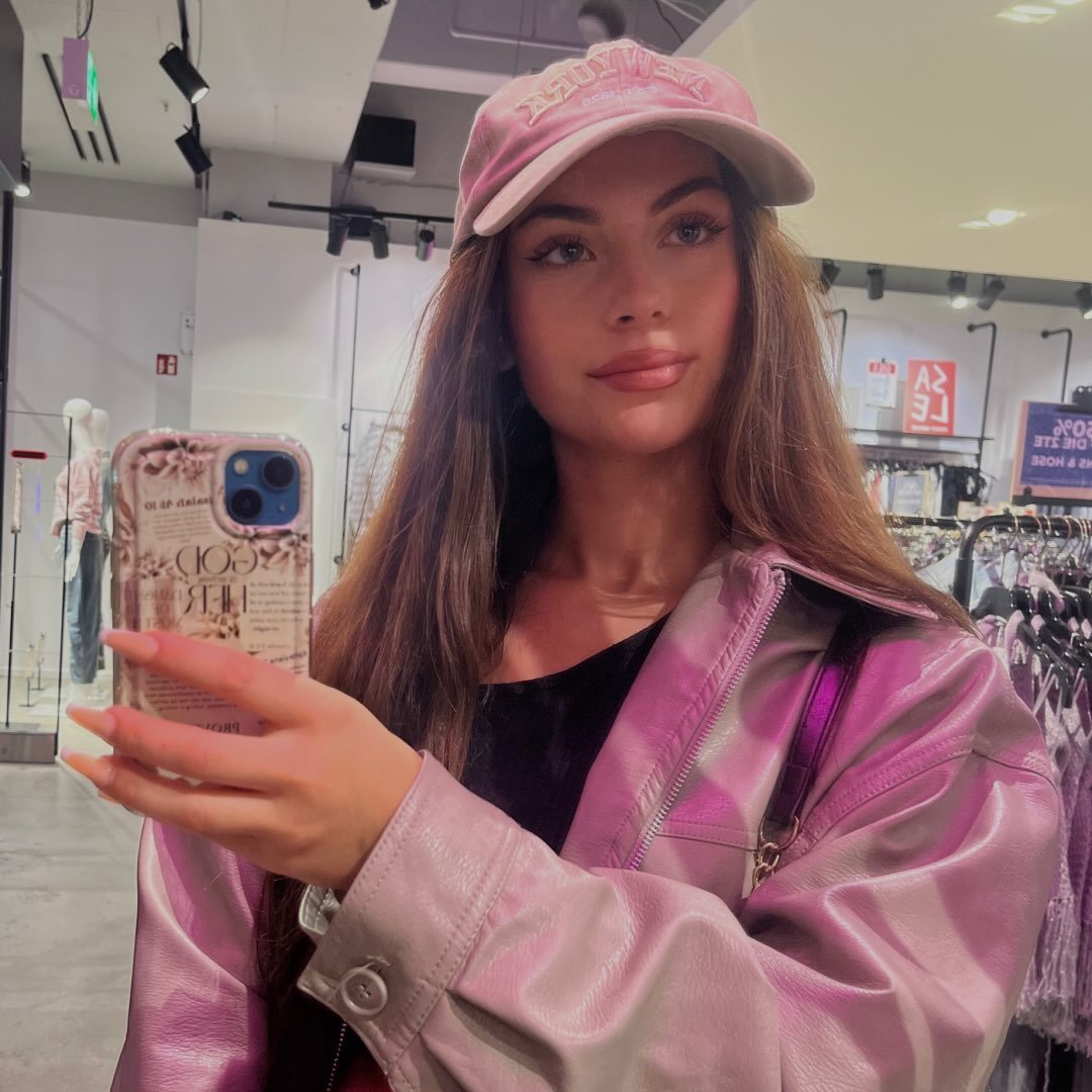 Instagram Profilbild von alina_sck